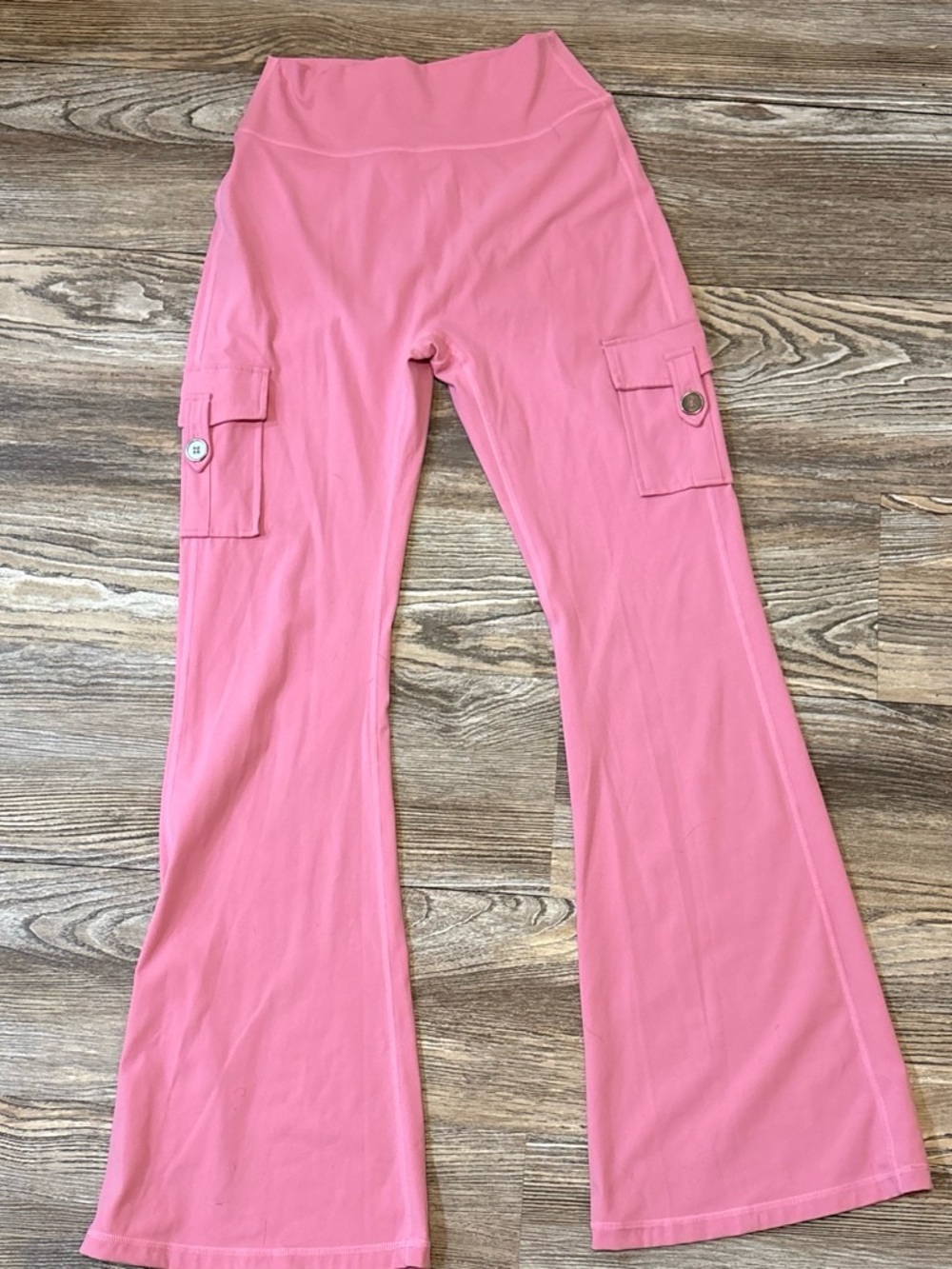 Yeoreo Hedda CoreFlex Women’s Pink Flared Cargo Legging Pants size L